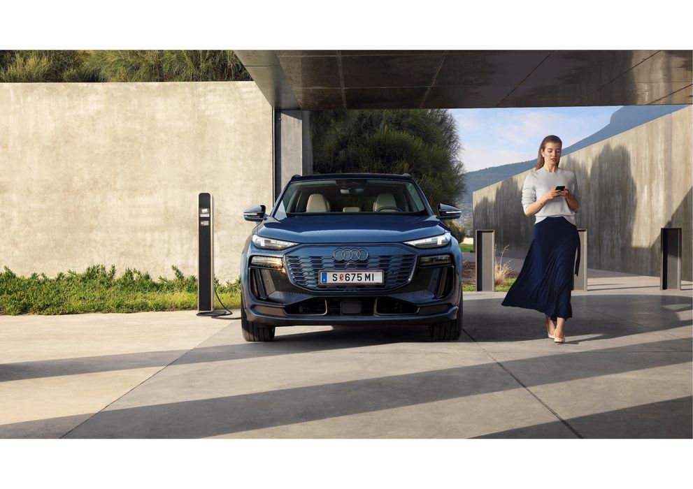 Audi Katalog | Audi Q6 e-tron | 28.3.2024 - 28.3.2025