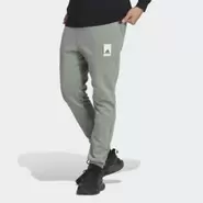 Lounge Fleece Hose für 45€ in Adidas