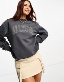Ellesse – Eoardo – Sweatshirt in Dunkelgrau für 37,94€ in ASOS