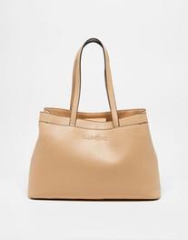 Valentino – Manhattan – Shopper-Tasche in Beige für 175€ in ASOS