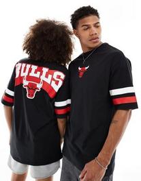 New Era – Chicago Bulls – Unisex-T-Shirt in Schwarz mit Chicago Bulls-Grafik für 39,99€ in ASOS