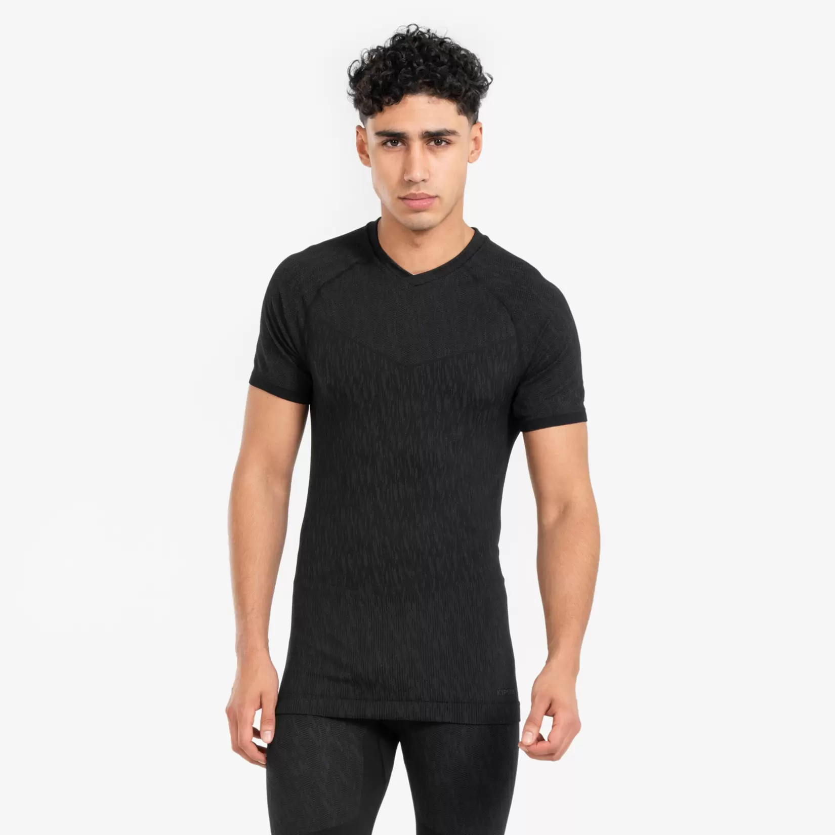 Damen/Herren Funktionsshirt Thermo kurzarm - Keepdry schwarz für 16,99€ in Decathlon