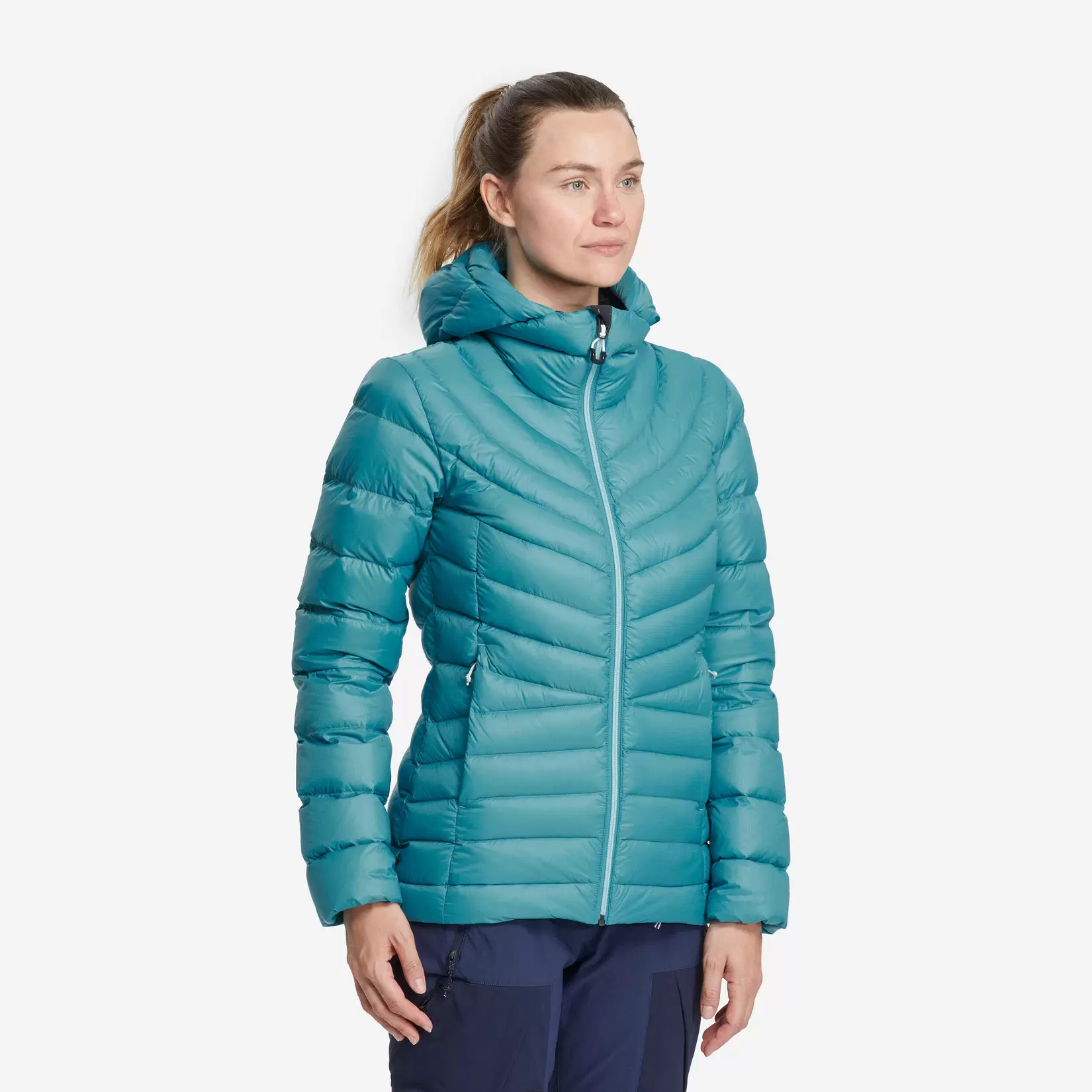 Daunenjacke Damen Kapuze bis -10 °C Trekking ‒ MT500 für 99,99€ in Decathlon