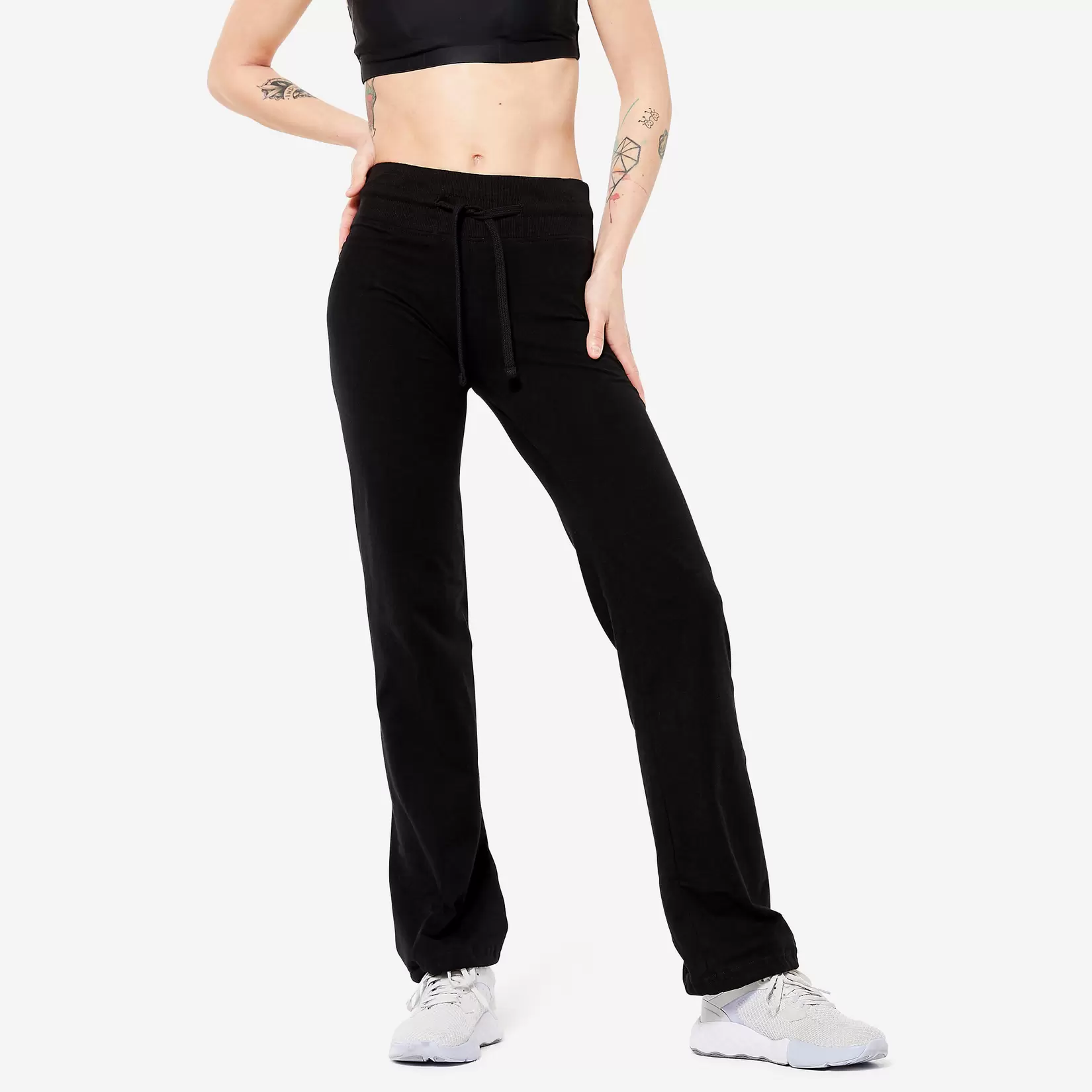 Leggings Damen gerade verengbar - schwarz für 15,99€ in Decathlon