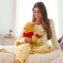 Winnie Puuh - Pyjama für Damen für 32€ in Disney Store