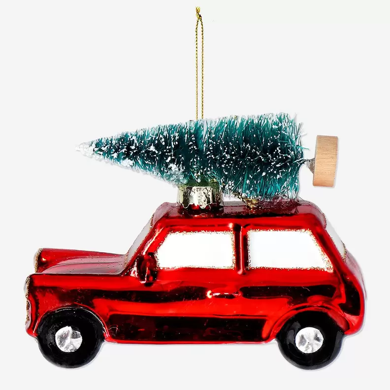 Weihnachtskugel - Auto mit Weihnachtsbaum für 3€ in Flying Tiger