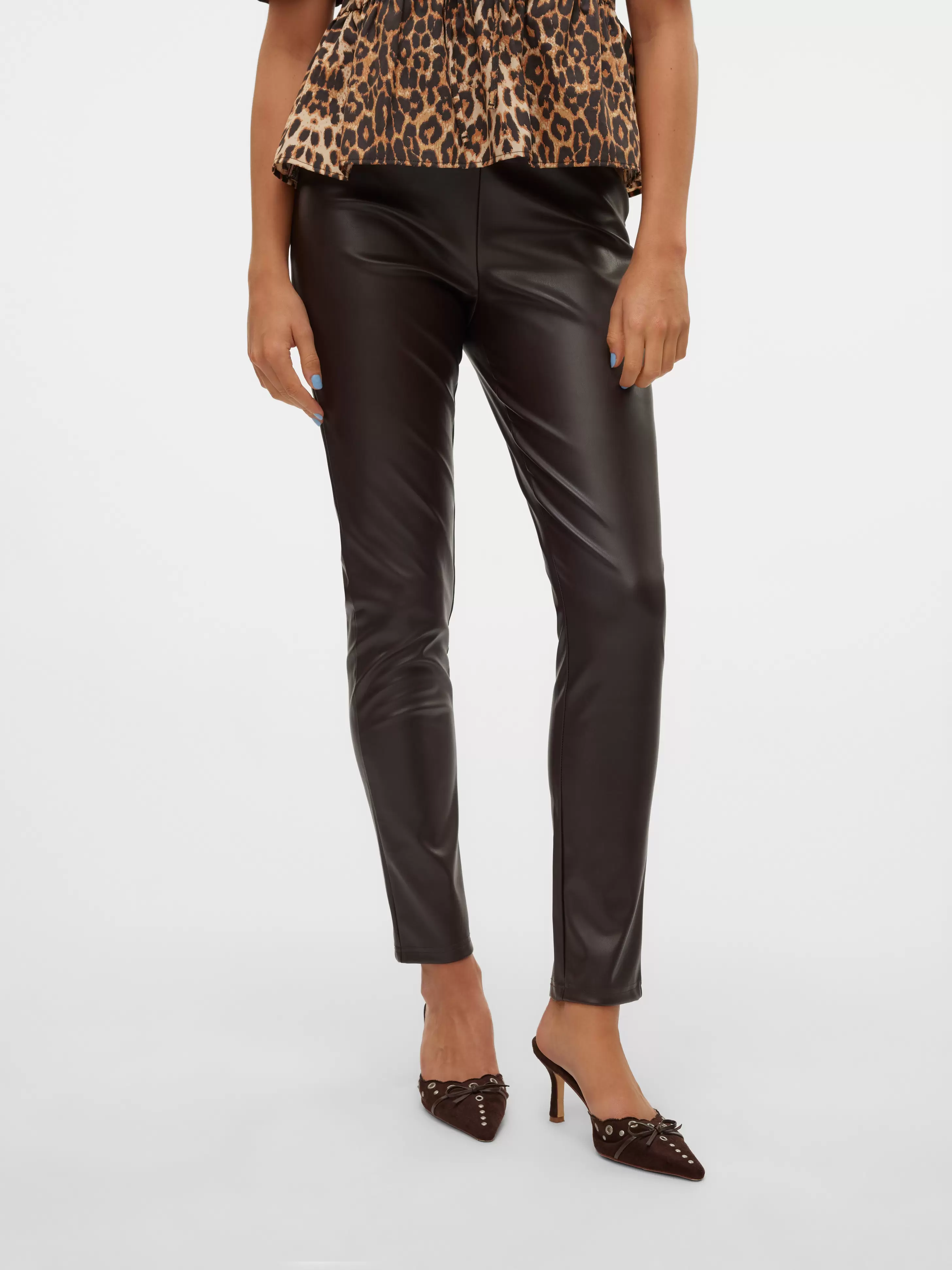 VMCIFF Hohe Taille Leggings für 36,99€ in Vero Moda