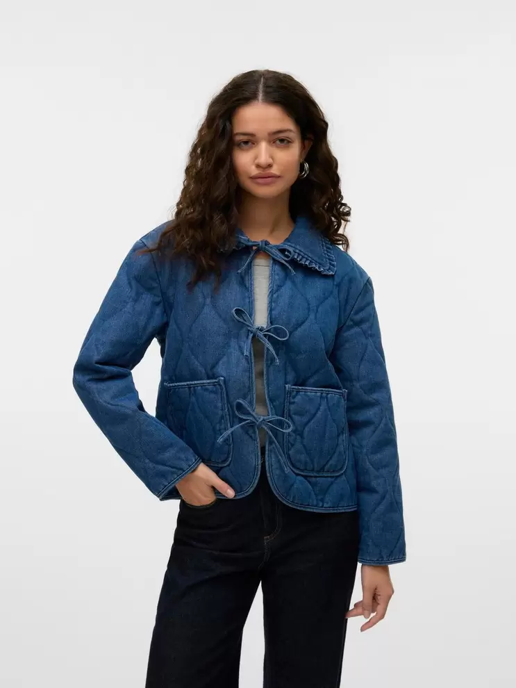 VMDARCY Jeansjacke für 59,99€ in Vero Moda