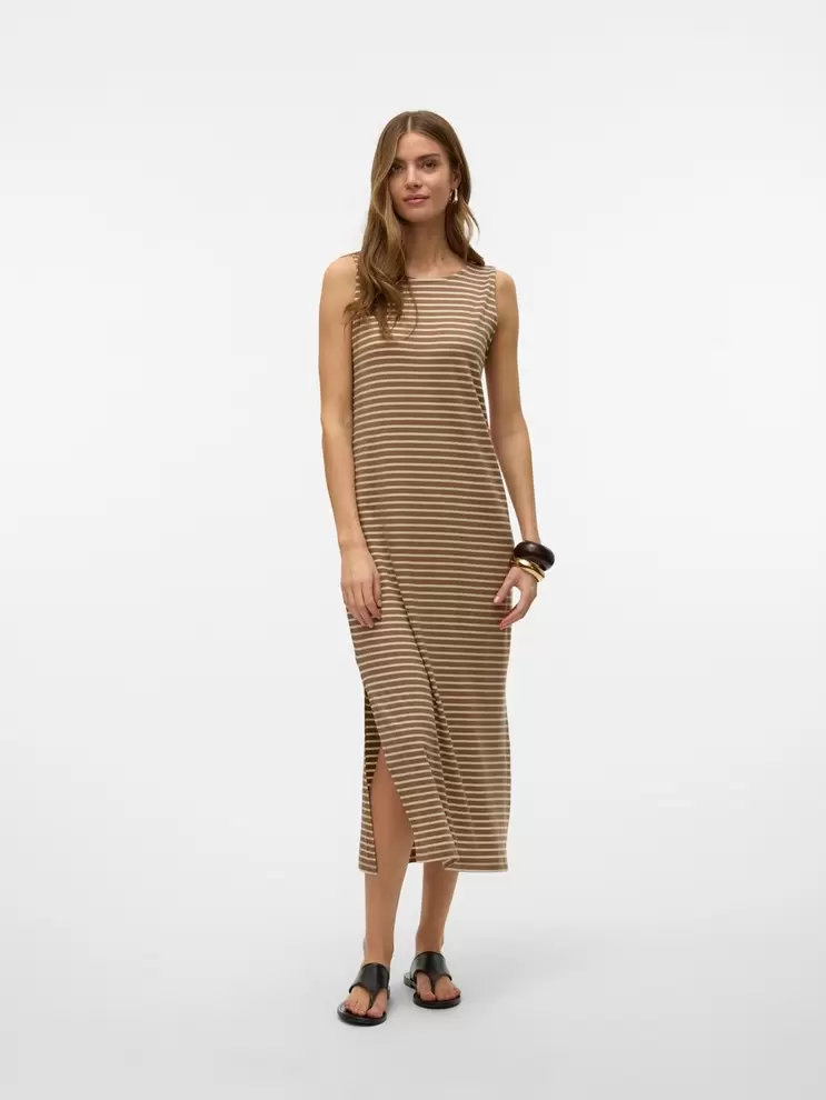 VMFIONA Langes Kleid für 39,99€ in Vero Moda