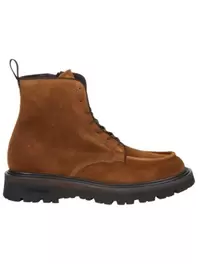 Stiefel aus Veloursleder in Norweger-Form und Profilsohle für 279,99€ in Hirmer