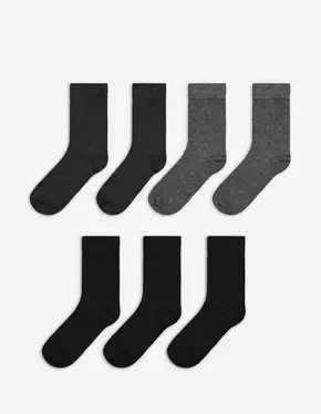 Socken - 7er-Pack für 7,99€ in Takko