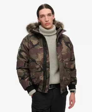 Everest Faux Fur Bomber Jacket für 129,99€ in Superdry