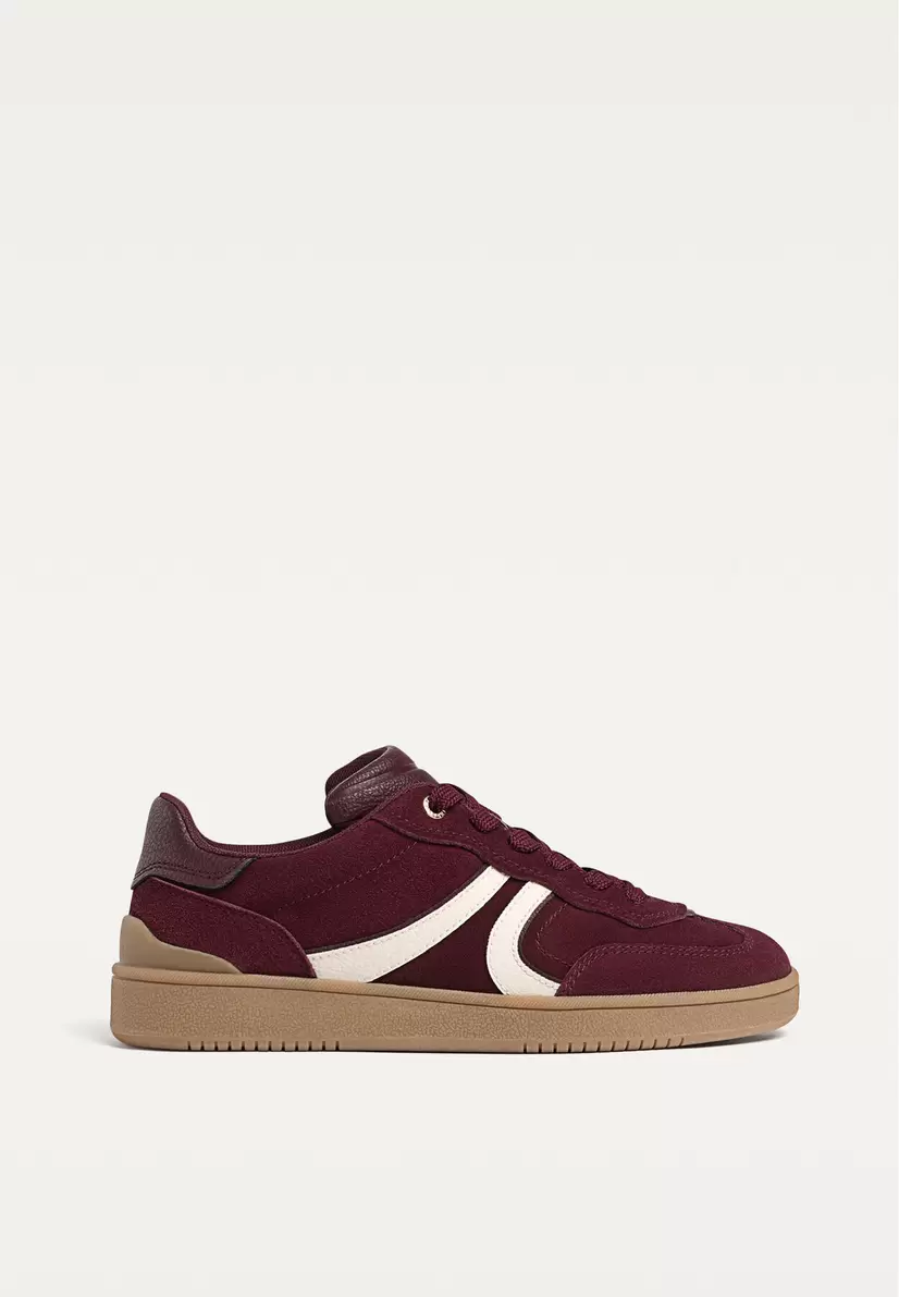 Leder-Sneaker für 35,99€ in Stradivarius