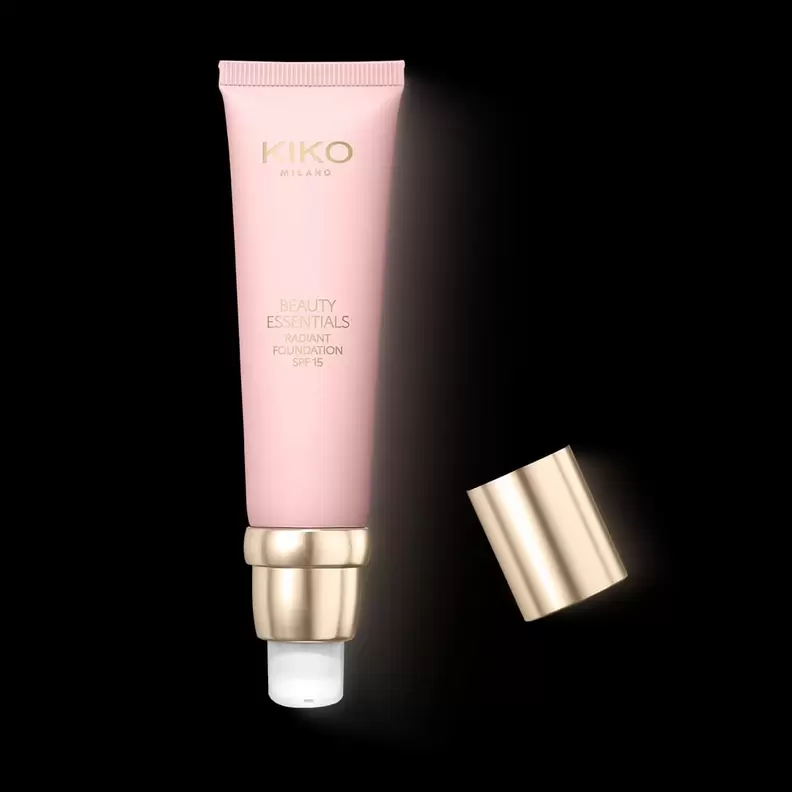 Beauty Essentials Radiant Foundation Spf 15 für 18,99€ in Kiko