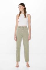 Coloured mom jeans für 19,99€ in Springfield