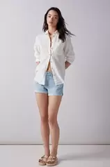 Essential denim shorts für 17,99€ in Springfield