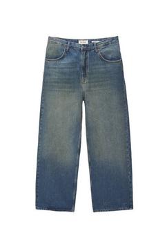 Baggy-Jeans im Skater-Stil für 12,99€ in Pull & Bear