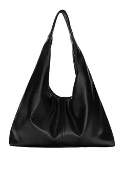 Shopper-Tasche aus Kunstleder für 25,99€ in Pull & Bear