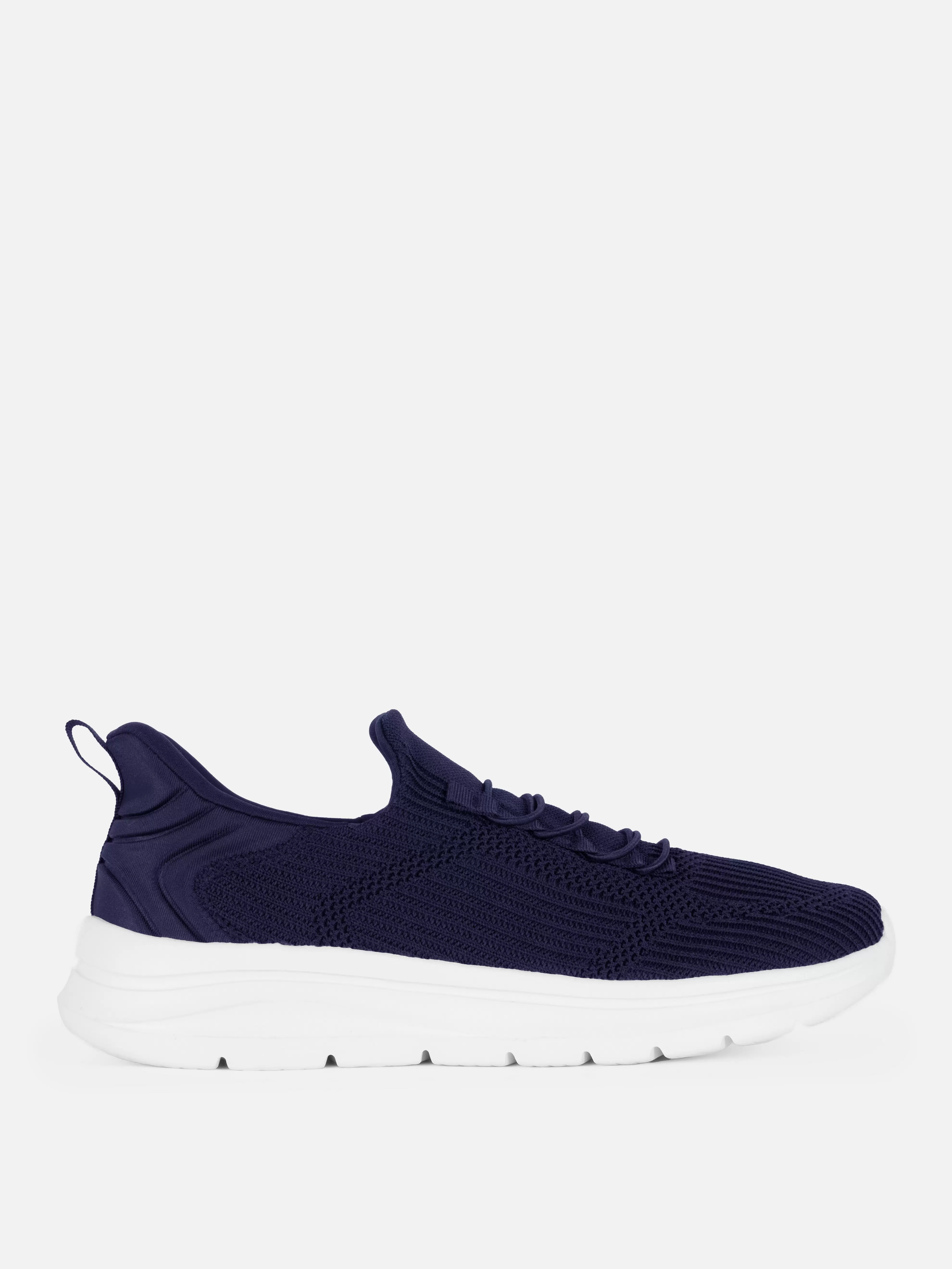 Sneaker in Mesh-Optik für 18€ in Primark