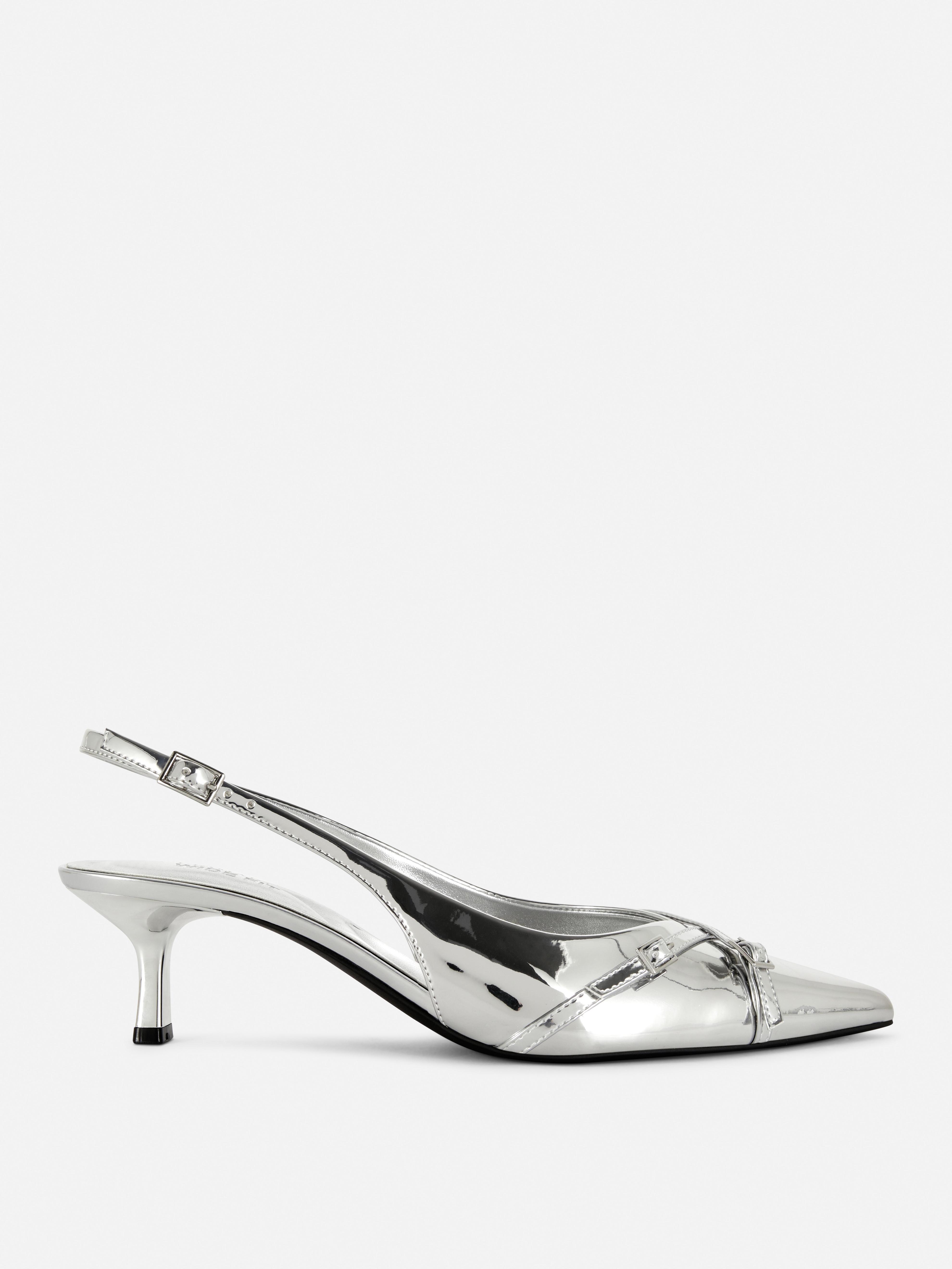 Slingback-Pumps mit spitzer Zehenpartie und weiter Passform für 18€ in Primark