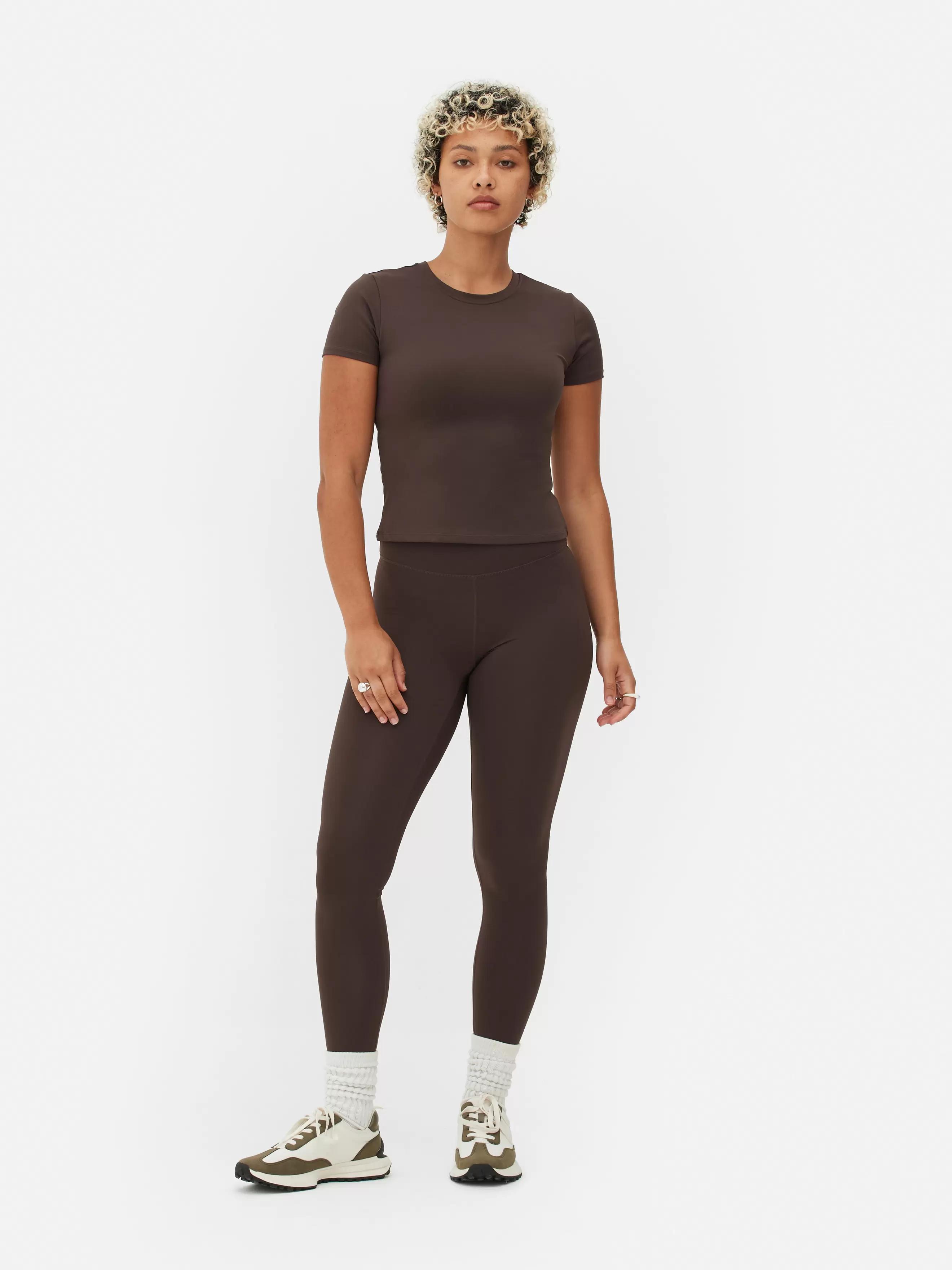 Butterweiche Gym-Leggings für 13€ in Primark