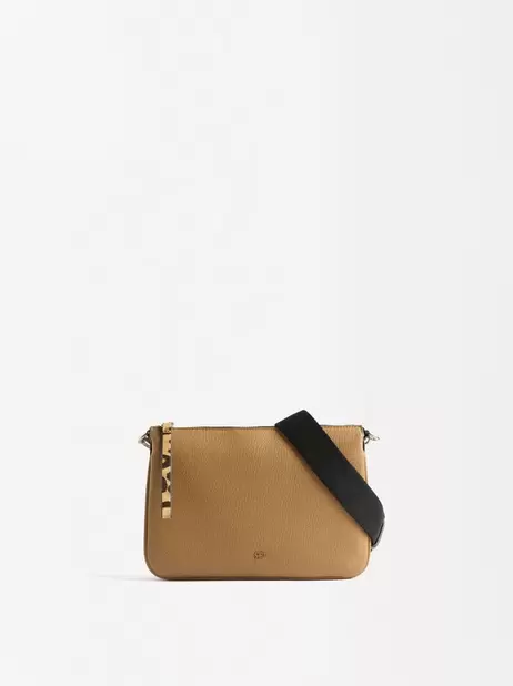 Crossbody Bag With Leopard Print Leather Detail für 39,99€ in Parfois