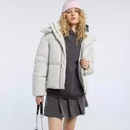 Steppjacke mit Kapuze für 24,99€ in New Yorker